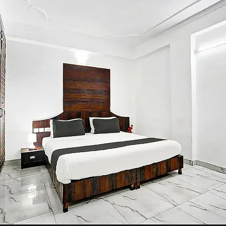 Hotel Sky Heights-2